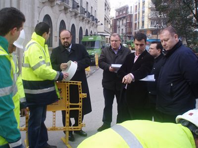 Una técnica innovadora ha permitido reducir los plazos en la reparación del colector del parque de San Julián