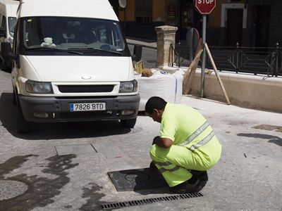 Repuesto el bolardo de la calle Zapaterías