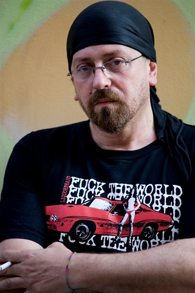 Encuentro con el escritor Carlos Salem en la Biblioteca de Aguirre 