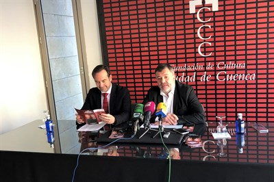 Emilio Gutiérrez Caba y Carlos Hipólito con ‘Copenhage’ o Quique González cantando a Luis García Montero, propuestas del Auditorio