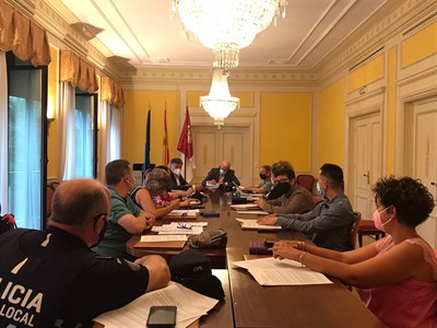 Ayuntamiento, Subdelegación y Junta coordinan actuaciones y coinciden en concienciar sobre el cumplimiento de la normativa