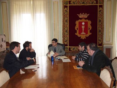 El Ayuntamiento y “Carro Colectivo” colaboran para favorece la inserción laboral de 15 jóvenes conquenses