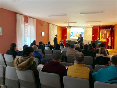 Asociaciones y empresarios reciben información para adherirse a la plataforma digital ‘Cuenca Turismo’