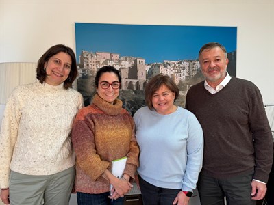 El alcalde se reúne con la Asociación de la Prensa de Cuenca resaltando la importancia de contar con información cercana y veraz