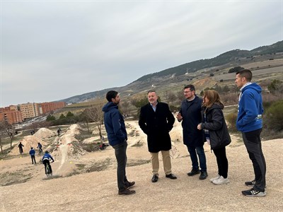 Dolz comprueba cómo el Bike Park Cuenca funciona a pleno rendimiento