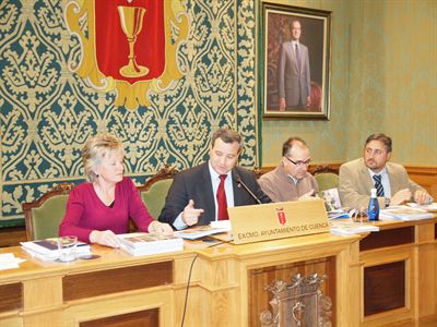 El libro “Patrimonio Natural. Ciudades Patrimonio de la Humanidad de España” potencia los valores naturales de las 13 ciudades del grupo