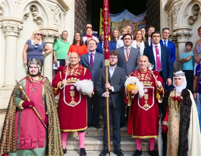 El Pendón del Rey Alfonso VIII ya se encuentra en el Ayuntamiento  