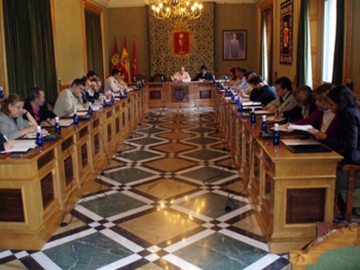 El Consejo Escolar propone días no lectivos el 31 de octubre, 3 de noviembre, 29 de enero y 29 de mayo