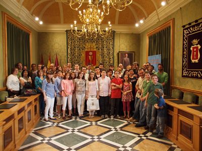 El alcalde entrega los premios a los ganadores de Olimpiada Matemática