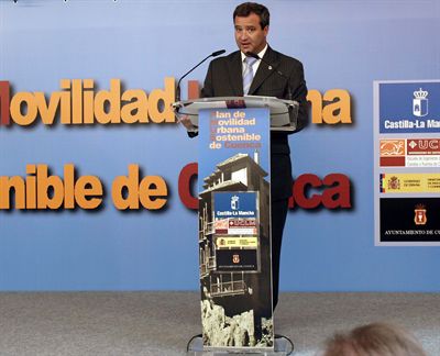 El alcalde destaca la utilidad del Plan de Movilidad Urbana a la hora de diseñar el modelo de ciudad sostenible