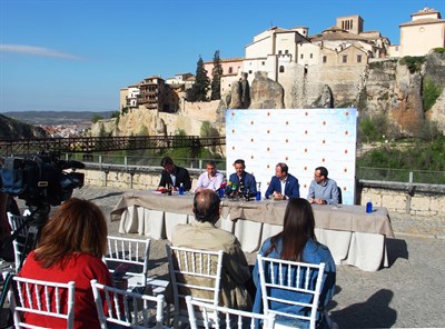 Ángel Llorens presenta la ‘15K Hoz del Huécar’ animando a participar en una de las carreras más bonitas de España