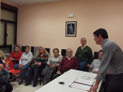 Ávila: “La limpieza de las calles o la recogida de basuras no están garantizadas si no hacemos nada”