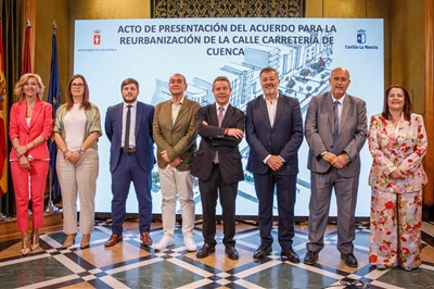 Dolz incide en que con el proyecto de Carretería y las mejoras en los barrios se avanza para “cambiar y modernizar la imagen de Cuenca”