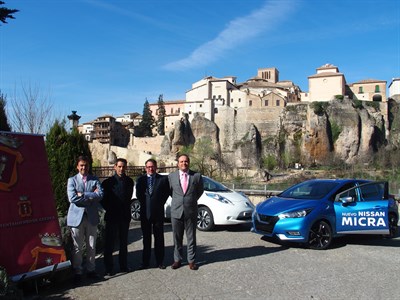Un modelo de vehículo respetuoso con el medio ambiente prestará apoyo desde hoy a las actividades deportivas que se organicen desde el Instituto Municipal de Deportes