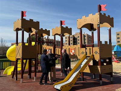 Dolz: “Nunca se ha hecho el esfuerzo inversor en áreas infantiles que está haciendo este equipo de Gobierno”