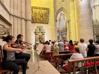 El Ayuntamiento de Cuenca cumple con el voto a Santa Ana en la Catedral en el día de su festividad