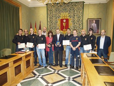 Reconocimiento al Equipo de Rescate en Accidentes de Tráfico que ha participado en el Encuentro Nacional celebrado en Tarragona