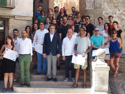 El primer edil clausura los cursos de formación del proyecto Urbana de ‘Cerámica Contemporánea’, ‘Técnicas de Grabado y Estampación’ y ‘Sonido en Producción Audiovisual’