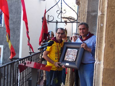 La primera jornada de las fiestas de San Mateo transcurre con normalidad, alta participación y buen ambiente