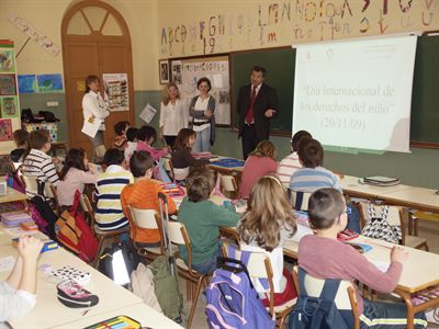 Un total de 625 niños de 16 colegios han participado en el programa “Conozco mis derechos y obligaciones” 