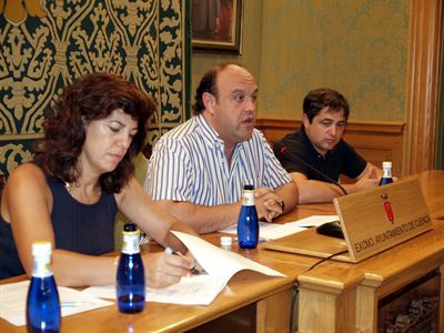 La Junta de Gobierno acepta las indicaciones de Agricultura para el tratamiento de la madera quemada en los incendios de julio y evitar posibles plagas