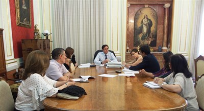 La JGL adjudica la implantación de una plataforma para la administración electrónica del Ayuntamiento 