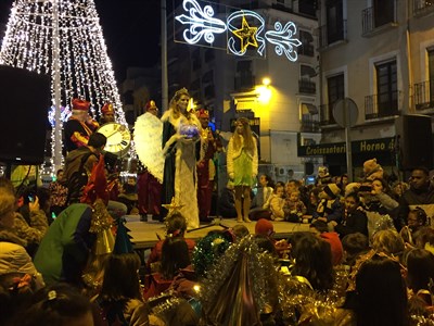 La iluminación navideña se inaugura mañana en la Plaza de la Constitución de la mano de la Dama de la Navidad
