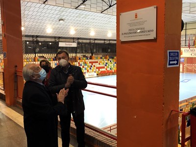 La pista central de El Sargal ya lleva el nombre de Paulino Fernández Calvo