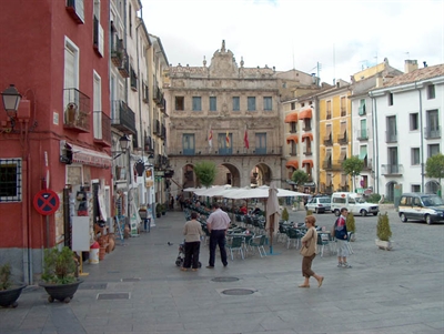 Condena unánime de los tres grupos municipales  al atentado terrorista que ha acabado con la vida del brigada del Ejército Luis Conde