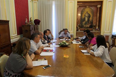 La JGL aprueba elaborar una auditoría energética en el alumbrado público municipal que podría suponer un ahorro de 600.000 euros anuales 