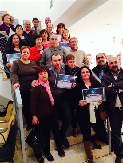 El alcalde entrega los primeros diplomas de los cursos “Cuenca Naveg@”  