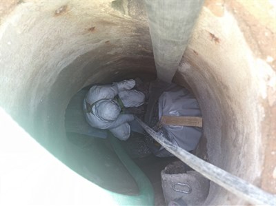 El Ayuntamiento de Cuenca repara los colectores de agua de diversas zonas de la ciudad