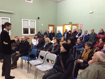 El alcalde se reúne con los vecinos de Tiradores Altos y Santa Teresa  