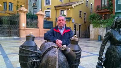 Heliodoro Pérez y Paulina Valiente reciben el Premio ‘Ciudad de Cuenca’ en la Categoría de Solidaridad e Igualdad