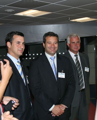 El alcalde de Cuenca se interesa por la subestación que Red Eléctrica va a instalar en la pedanía de Villanueva de los Escuderos