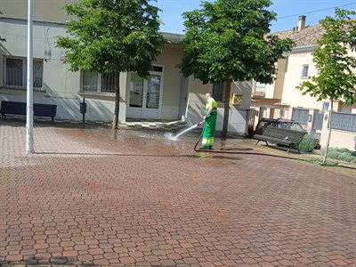 En marcha la Campaña de Limpieza Intensiva, que ha comenzado en las pedanías