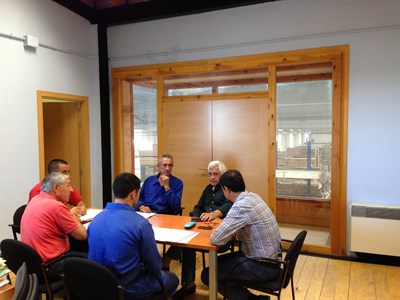 El alcalde presenta el Plan de Viabilidad de la Fábrica a los representantes de los trabajadores 