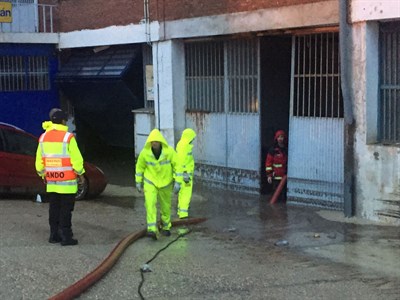 Bomberos y Policía Local realizaron un total de seis intervenciones por la lluvia 