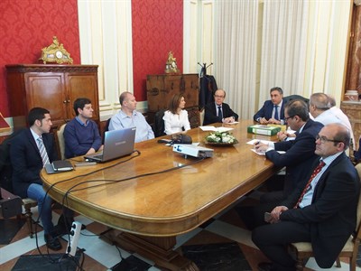 El Ayuntamiento continúa su ronda informativa sobre el proyecto de Carretería con la Agrupación Provincial de Hostelería y Turismo, la Cámara de Comercio y los vecinos 