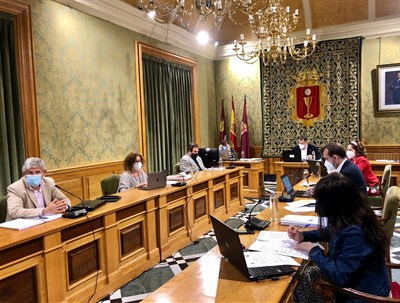 La pista central de El Sargal llevará el nombre de Paulino Fernández Calvo