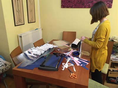 Más de 180 voluntarios elaboran diferentes tipos de viseras protectoras para el personal sanitario