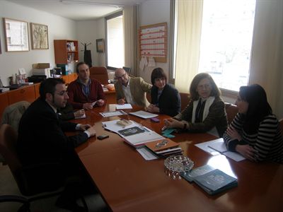 El Ayuntamiento, CEOE CEPYME Cuenca y la Asociación de Libreros y Papeleros ultiman la celebración del Día de Libro