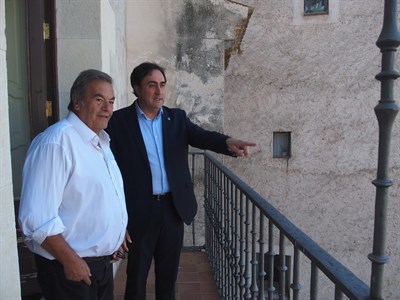 Ángel Mariscal recibe al director de cine Benito Rabal, invitado especial del Festival de Cortometrajes FICCIón-20