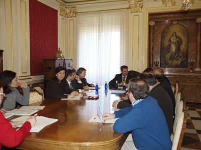 Aprobadas las ayudas para el transporte urbano a jóvenes, jubilados, pensionistas y familias numerosas