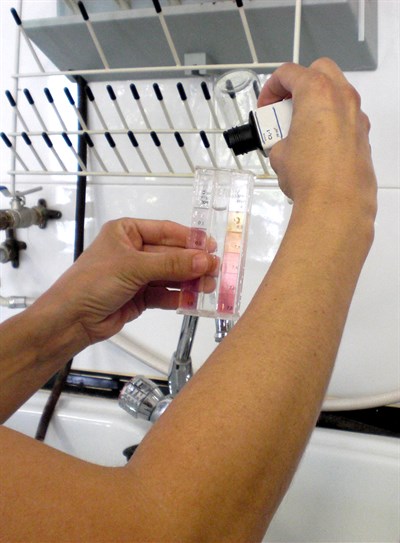 "Aguas de Cuenca" ha realizado cerca de 1.600 análisis y controles en la red durante 2014 