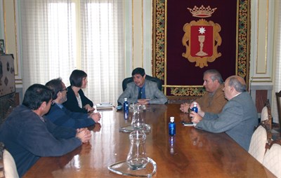 El Ayuntamiento cede un espacio a la Asociación “Cuenca Abstracta 2016” para que puedan reunirse y avanzar en su proyecto