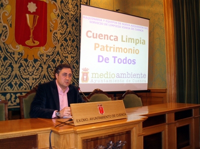 Comienza a funcionar el nuevo servicio de limpieza que cubrirá el 60 por ciento de la capital, las ocho pedanías y los siete polígonos