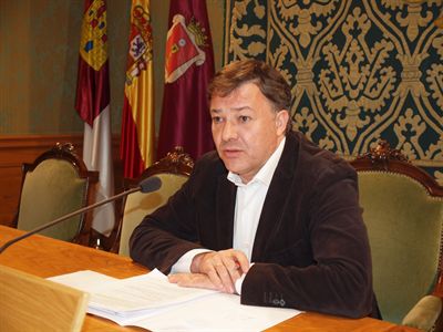 El Ayuntamiento concedió más de 200 licencias a coste cero a quienes quisieron abrir un negocio en 2012