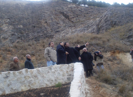 El alcalde inaugura el acondicionamiento del camino de subida a la Ermita de San Julián