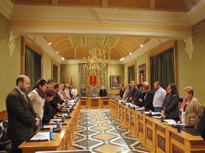 Aprobación inicial al bono gratuito de autobús para desempleados de larga duración